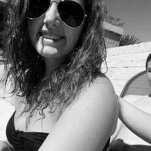 Meet your Posher, Marisa