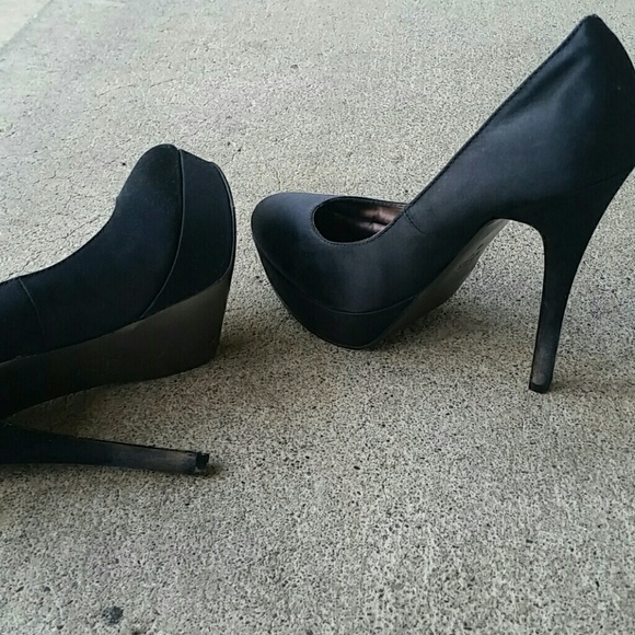 Satin Black Platform Stiletto Heels - Picture 3 of 4