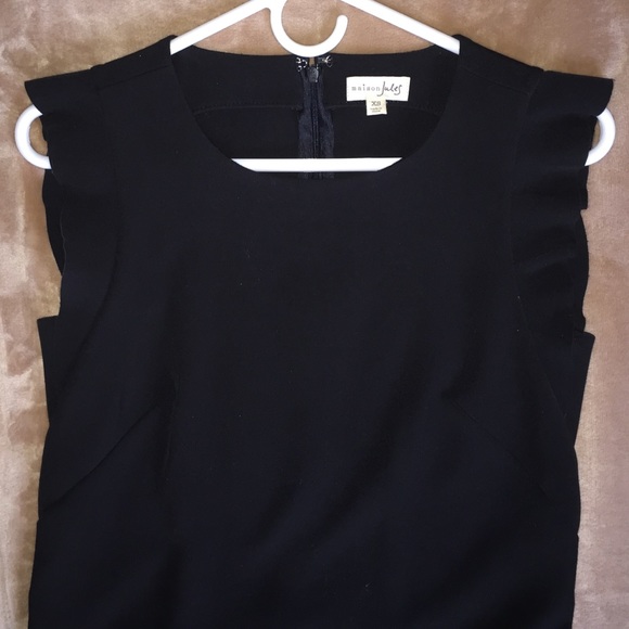 Dress - Picture 2 of 4