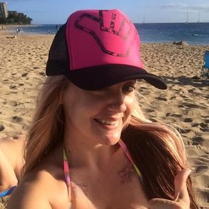 Meet your Posher, Desiree