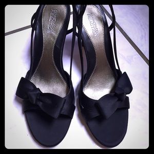 Satin Bow Heels! 😍