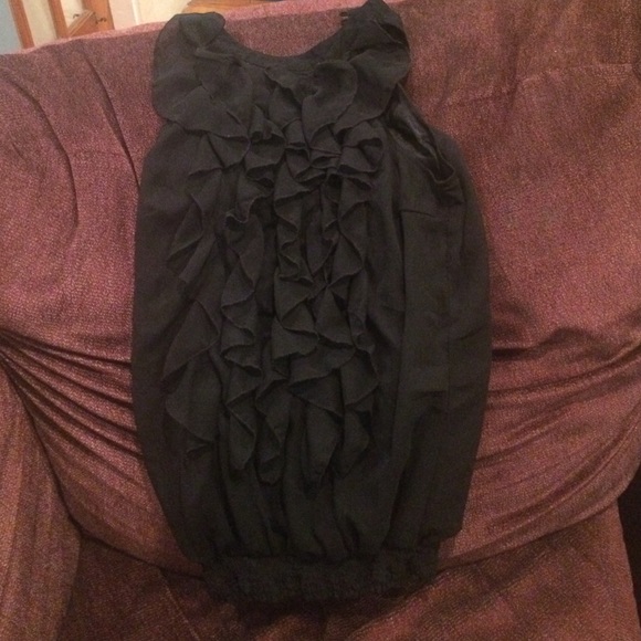 Black ruffled top