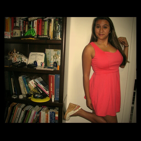 Cute baby doll heart cut out dress!  😊😊