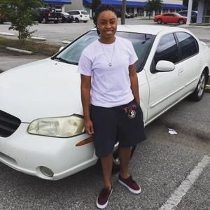 Meet your Posher, Briana