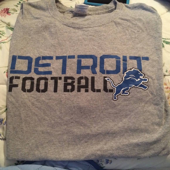 Detroit Lions Men's Tee-Size XL