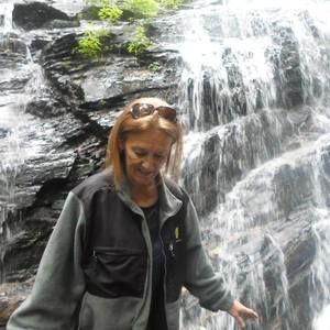 Meet your Posher, Janice