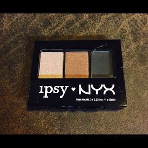 Assorted makeup bundle with full size nail polish