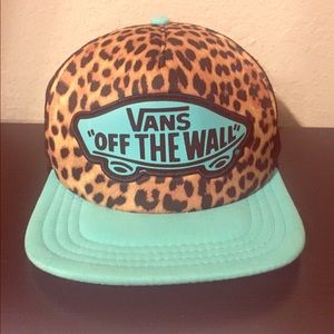 Vans off the wall SnapBack 💛