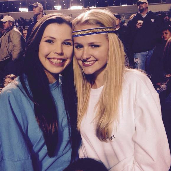 Meet your Posher, Lauren - Picture 1 of 1