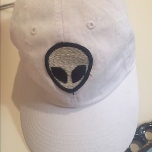 Brandy Melville Alien SnapBack brand new