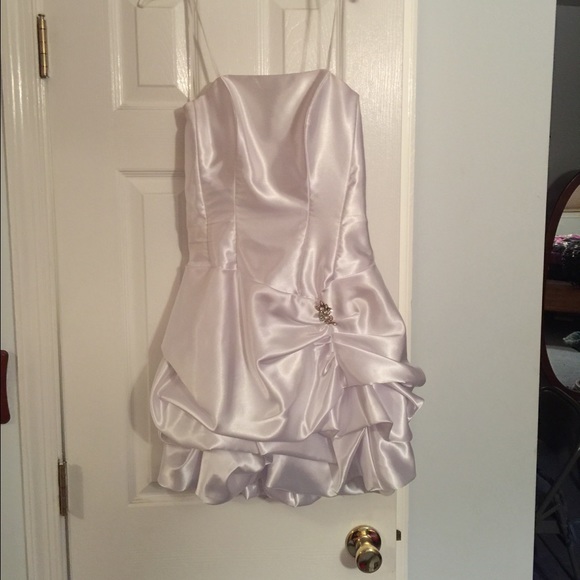 Homecoming or party dress - Picture 1 of 1