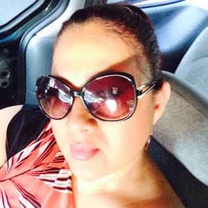 Meet your Posher, Deisy