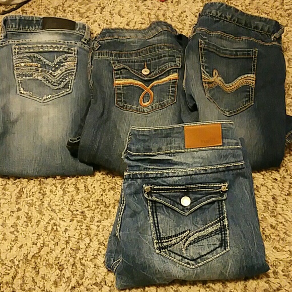 4 pairs of pants