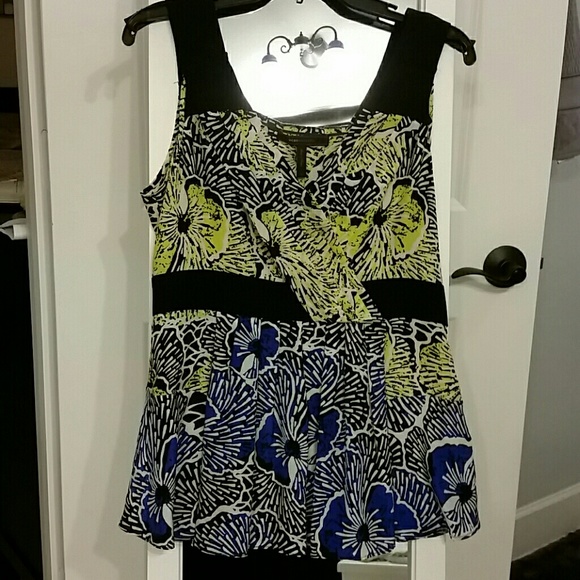 Like new BCBGMAXAZRIA silk top