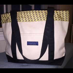 Vineyard Vines tote