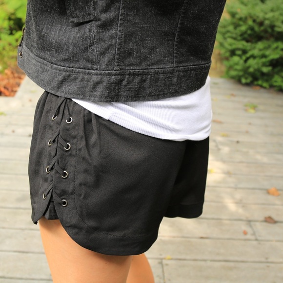 Black Lace Up Shorts - Picture 4 of 4