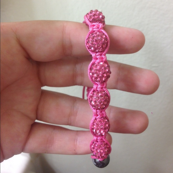 Pink crystal accent adjustable bracelet!!