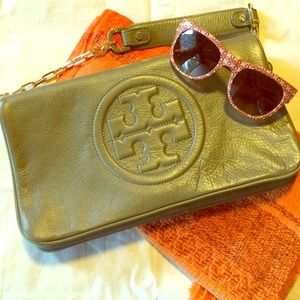 Authentic Tory burch Olive Green clutch