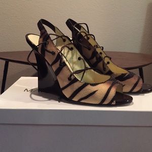 Manolo Blahnik lace up wedges STINGRAY AUTHENTIC