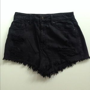 BDG URBAN OUTFITTERS SHORTS