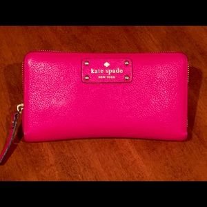 Kate Spade zip around wallet