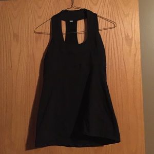 Lululemon size 6 black tank