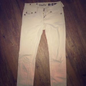 Miss Me white jeans