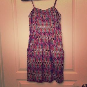 Geometric dress with pockets!