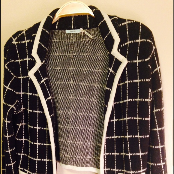 Urban Outfitters 💕 Kimchi Blue cardigan