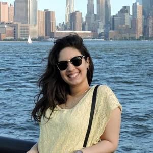 Meet your Posher, Camila