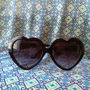 Black Heart Sunglasses