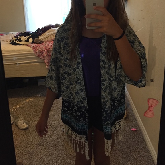 Additional pics of Kimono