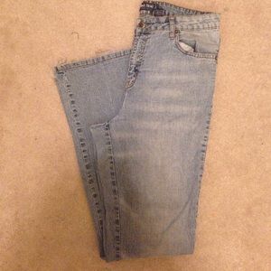 High waist acid washed jeans