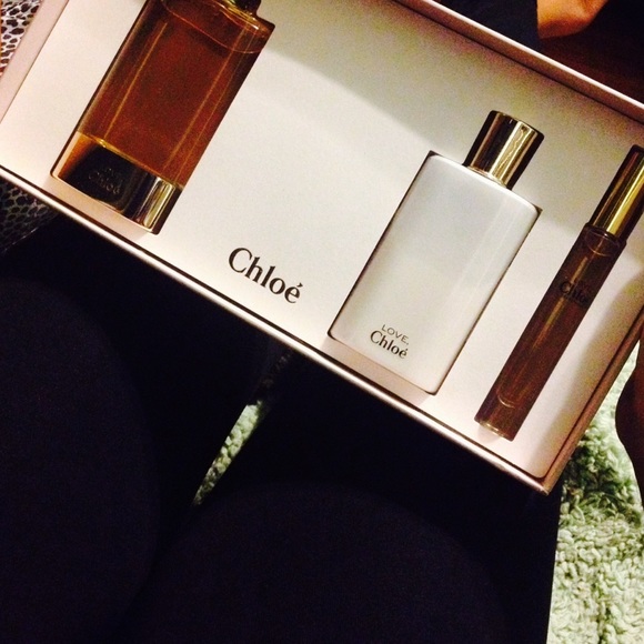 Chloe Love