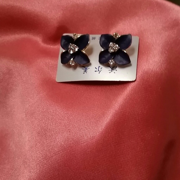 Fashion earrings - Picture 3 of 3