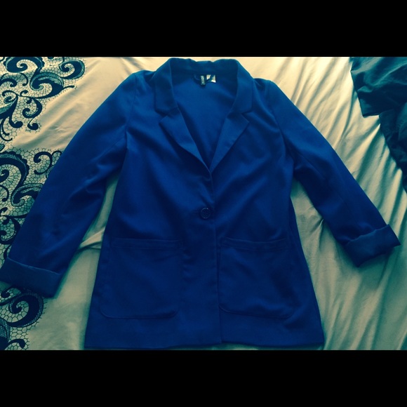 Blue blazer!! - Picture 1 of 3