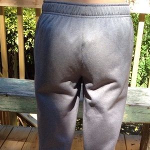Under armor grey sweatpants