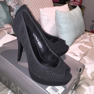 Apt 9 black "lace" heels