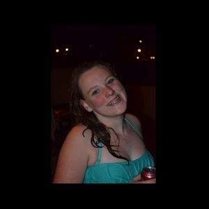 Meet your Posher, Jillian