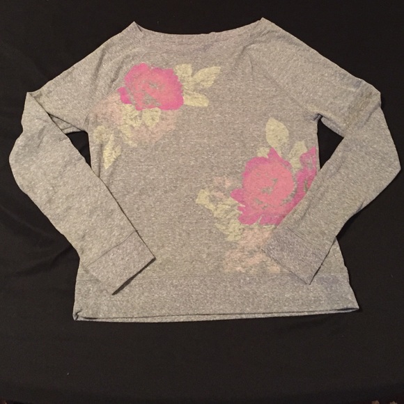 Long sleeve sweat shirt