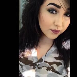 Meet your Posher, Shayla