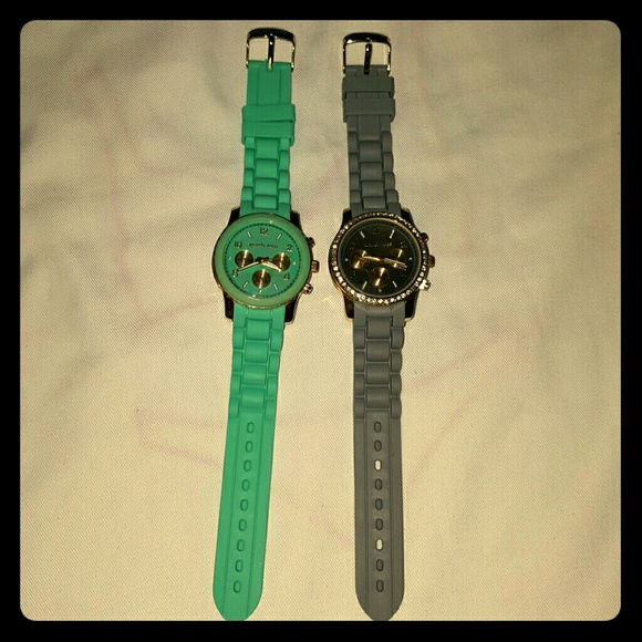 SOLD SOLD SOLD 2 non authentic mk watches!