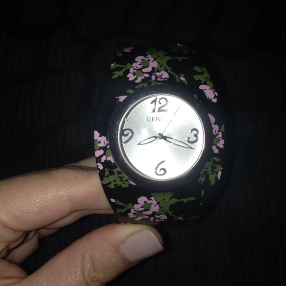Geneva bangle watch