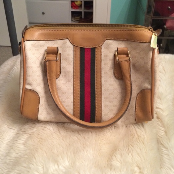 vintage gucci speedy handbag