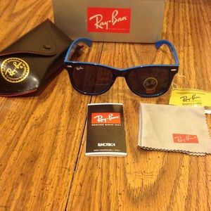 Ray Ban