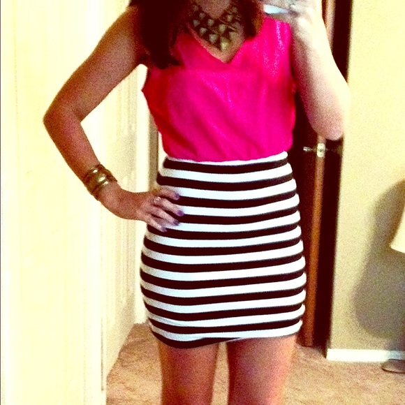 Party dress hot pink and striped