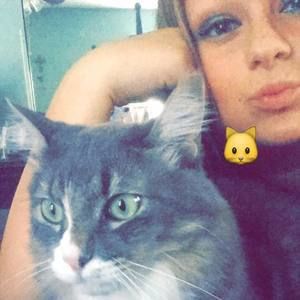 Meet your Posher, Blair