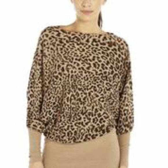 Dolman tunic sweater print