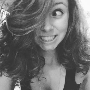 Meet your Posher, Kenna