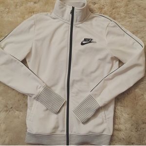 Nike jacket